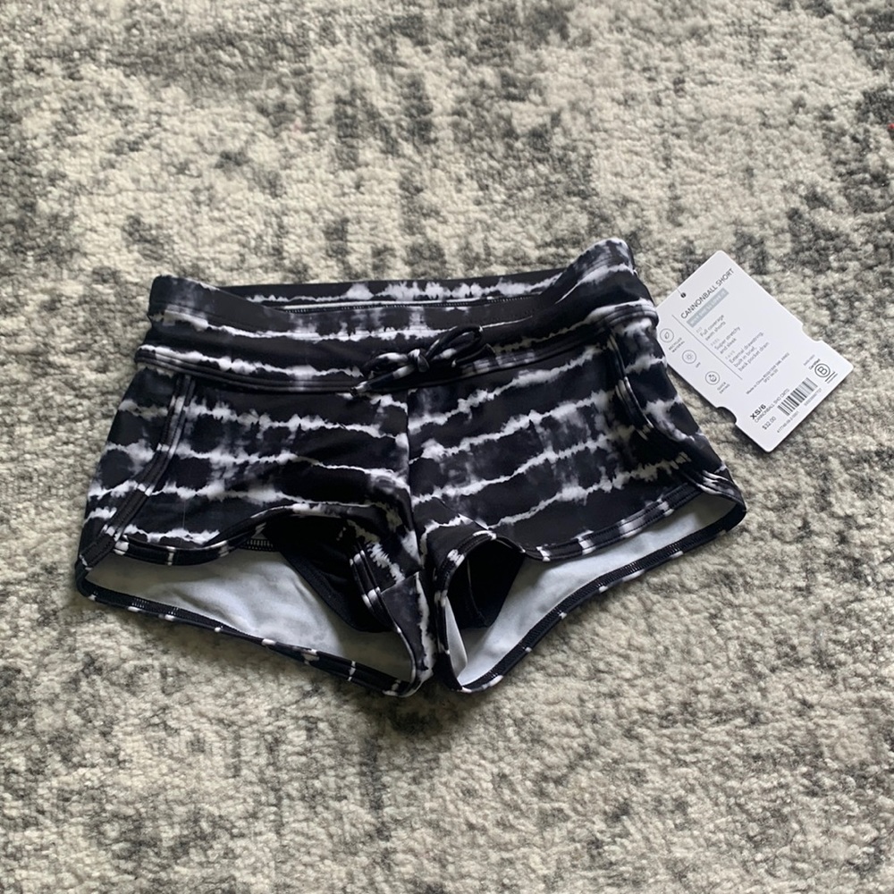 Athleta Girl Cannonball Short XS/6